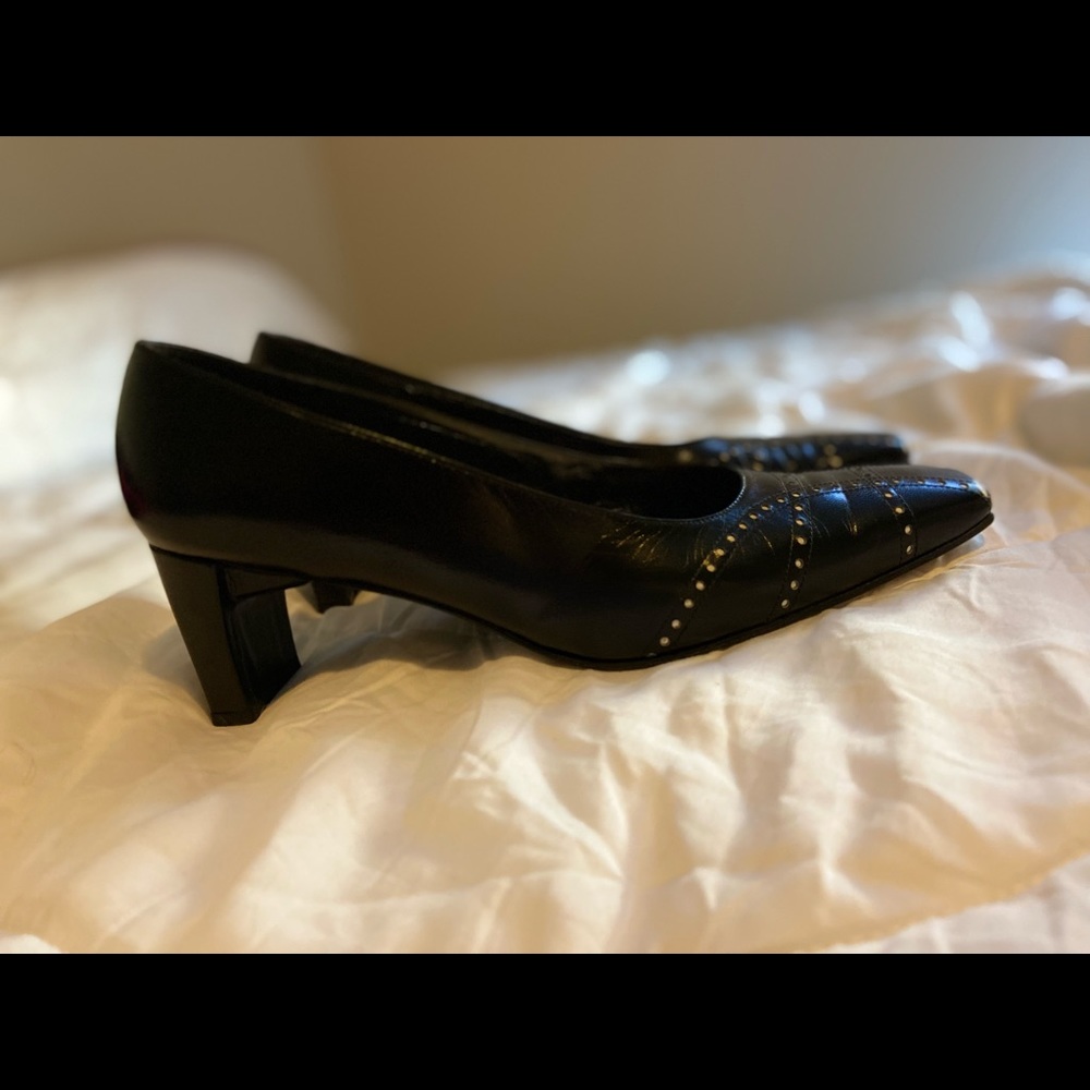 Stuart Weitzman leather heels